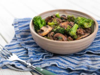 Broccoli e funghi in agrodolce: un contorno saporito!