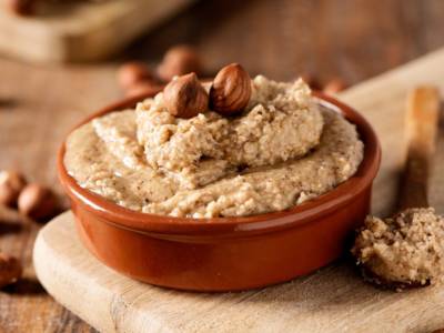 Come fare la pasta di nocciole? Ecco la ricetta passo per passo