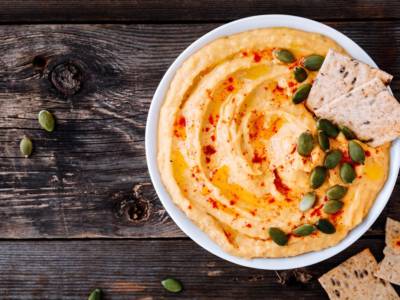 Hummus di zucca al profumo di zenzero: un piatto vegano e delizioso!