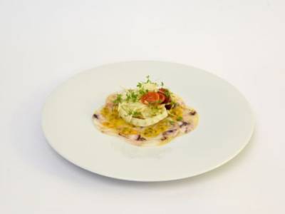 Carpaccio di seppie con passion fruit: stupisci tutti con un piatto sofisticato