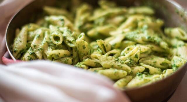 Prepariamo un primo leggero: la pasta ricotta e spinaci senza glutine