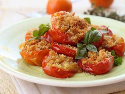 Pomodori ripieni: 5 ricette per l’estate!