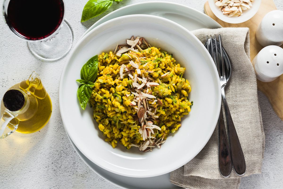 Zucchini turmeric risotto