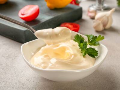 Prepariamo la maionese vegana: una ricetta facilissima e leggera