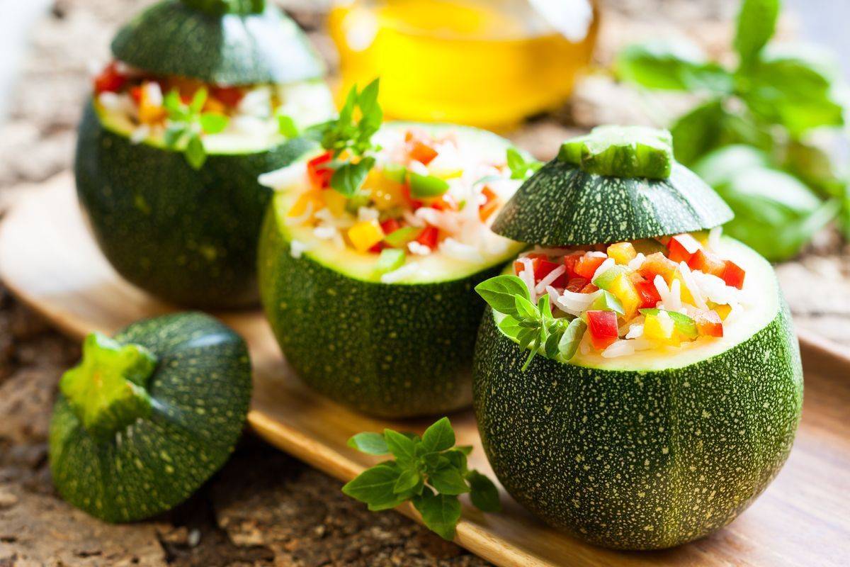 vegetarian stuffed zucchini