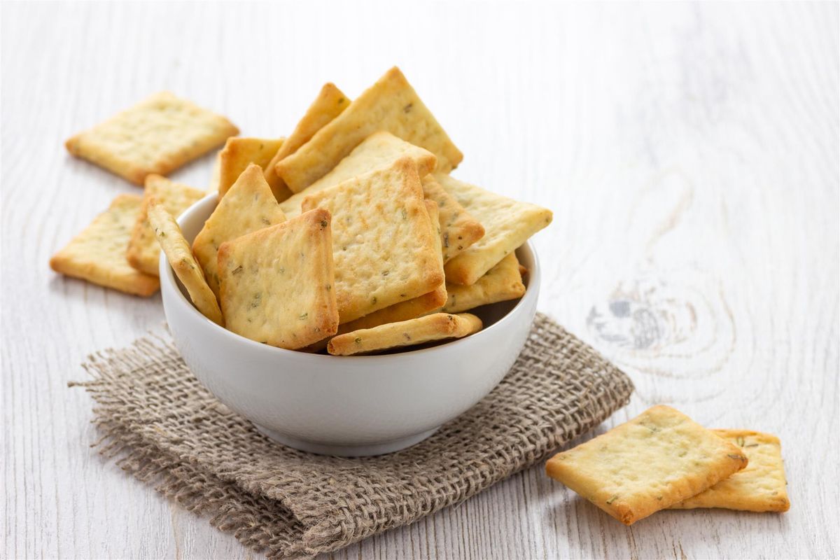 Biscotti con aglio e erba cipollina