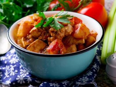 Come preparare il gulasch di tofu: un piatto unico vegetale!