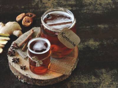 Cos’è il kombucha e quali sono i benefici del tè fermentato