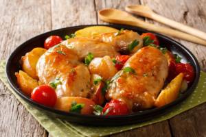 Pollo alle pesche