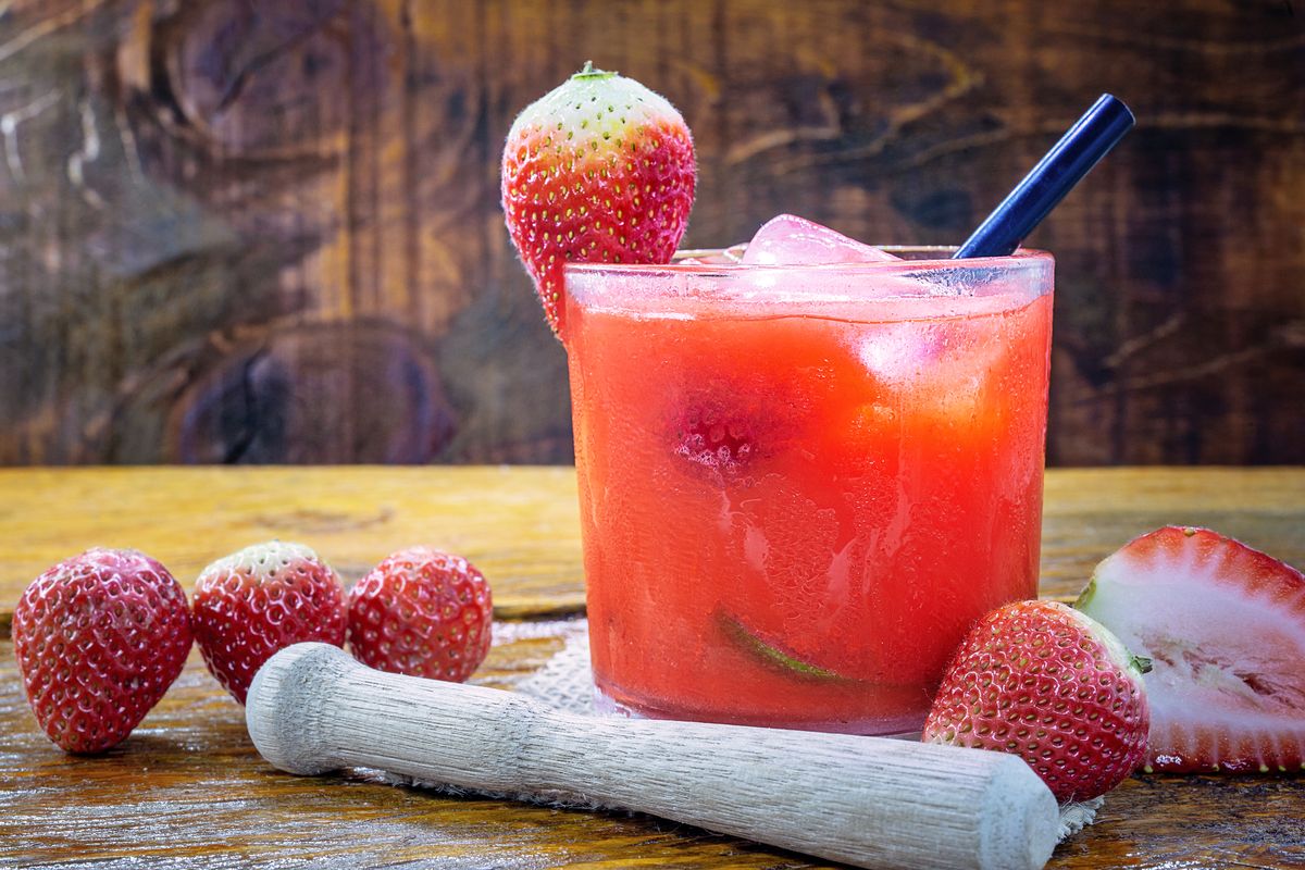 Strawberry caipiroska