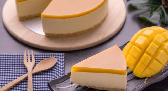 La cheesecake al mango è buonissima, soprattutto con la ricetta vegan!
