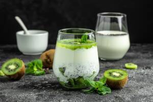 Mousse robiola e kiwi
