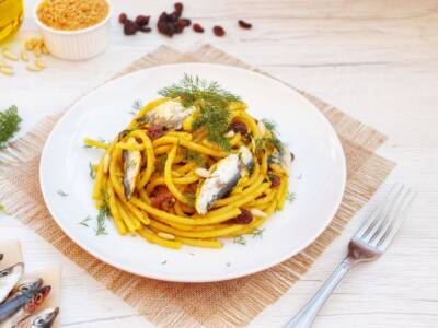 Pasta con le sarde: la ricetta originale siciliana, da leccarsi i baffi!