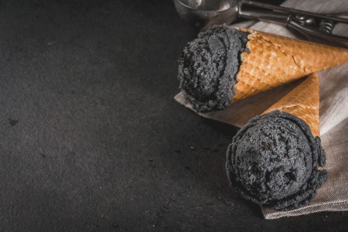 Gelato al sesamo nero