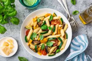 Pasta fredda zucchine e melanzane