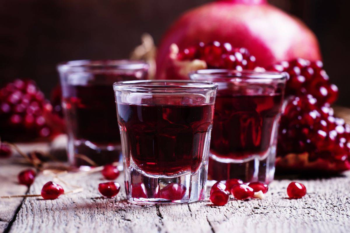 Pomegranate liqueur
