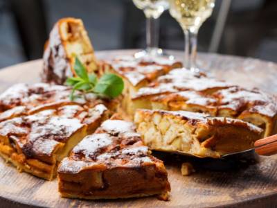 La torta di mele light (ma golosa) esiste! Ecco la ricetta