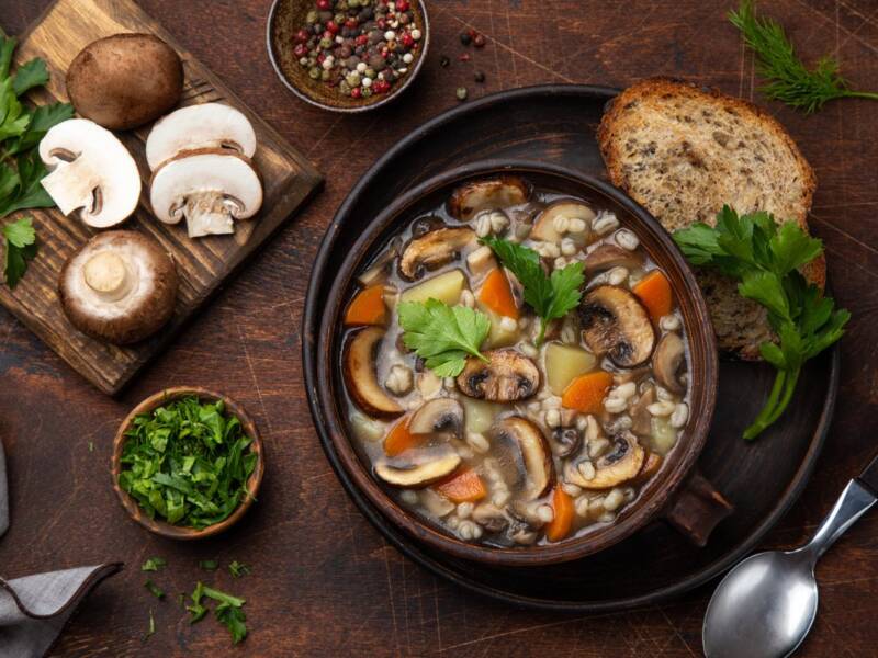 Zuppa di funghi: un piatto che profuma di autunno!