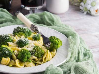 Pasta e broccoli alla calabrese: per un primo piatto ricco di sapore