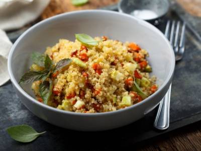Quinoa con ratatouille di verdure al forno: è 100% gluten free!
