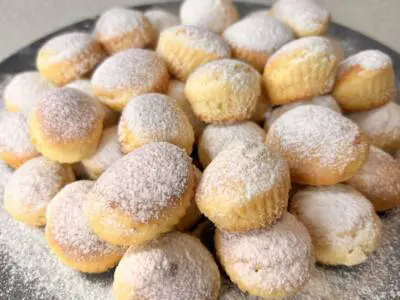 BISCOTTI DI CARNEVALE - FACILISSIMI GOLOSI E SCENOGRAFICI