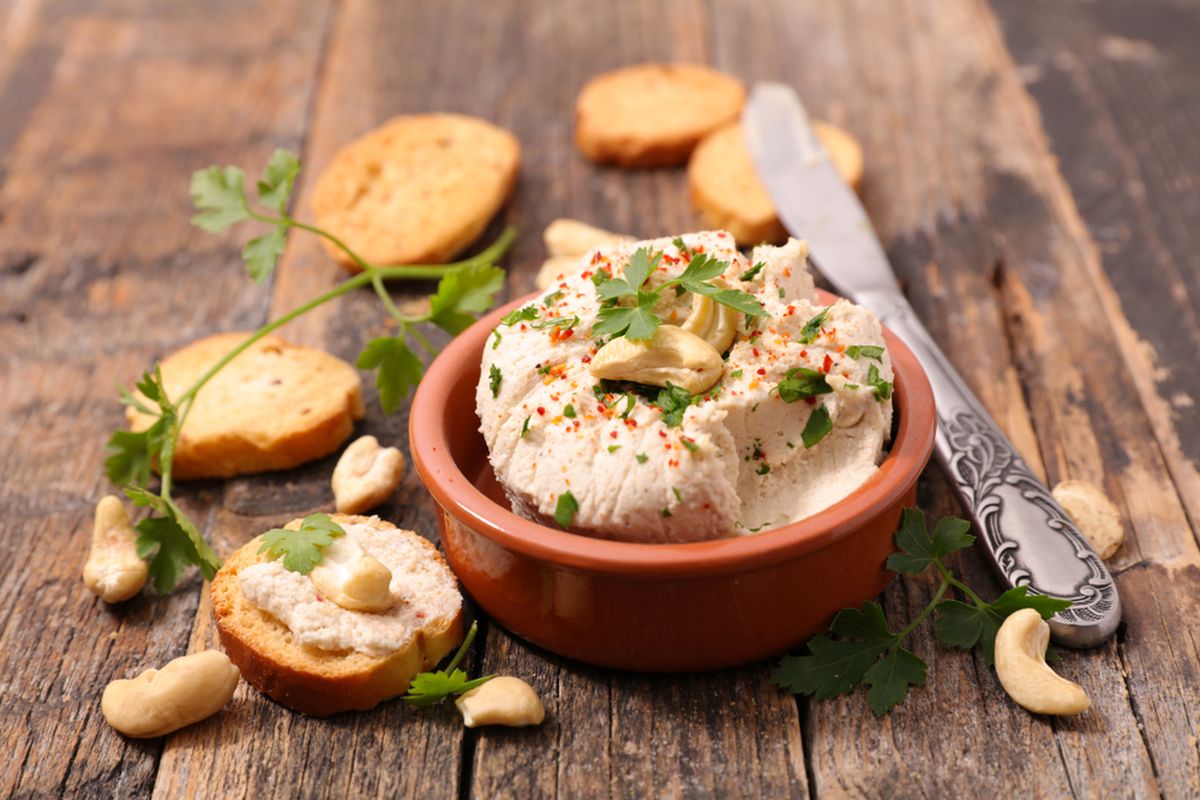 Formaggio vegan di anacardi  veloce, senza glutine - Cucina Naturale