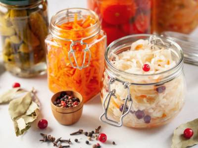 Conoscete le verdure fermentate? Ecco come prepararle