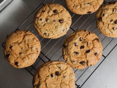 Biscotti con gocce di cioccolato? Una ricetta da leccarsi i baffi!