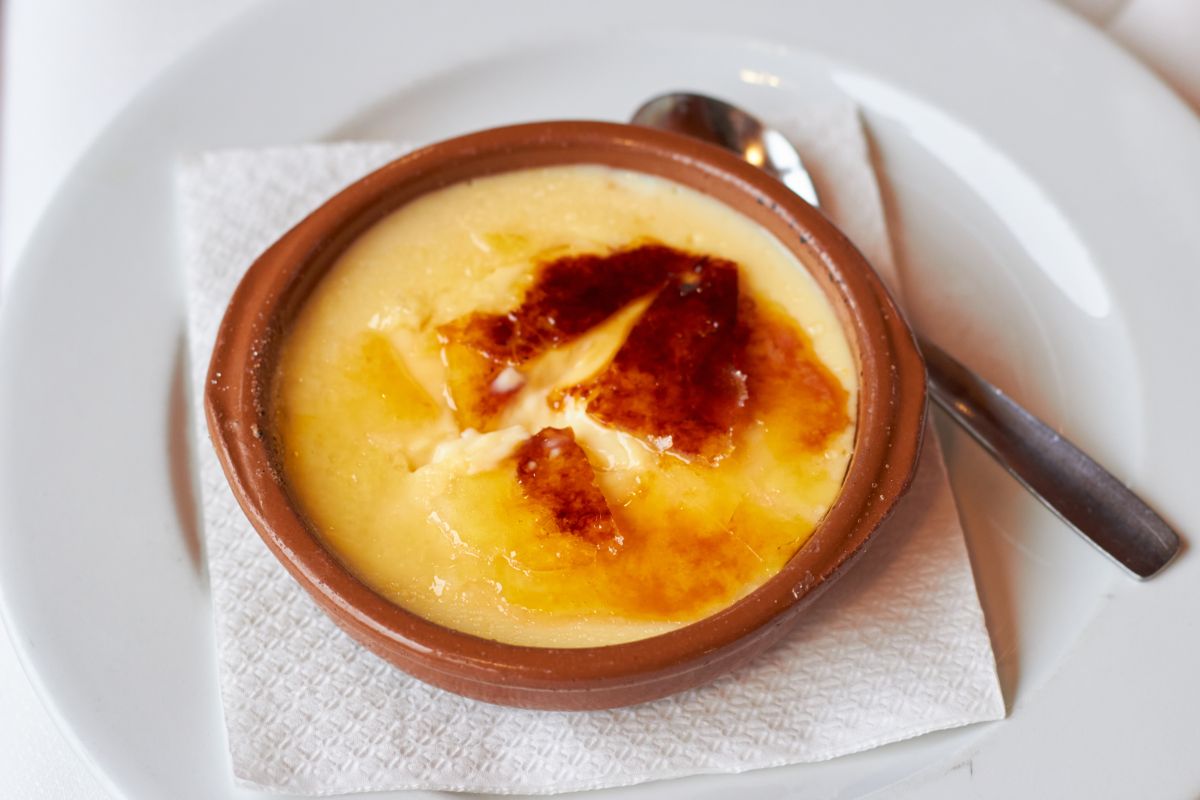 Crema Catalana in Coccio