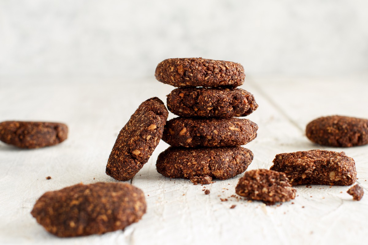 Biscotti senza cottura al cacao