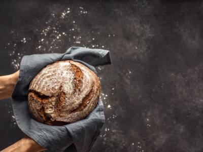 La nostra ricetta croccante del pane di semola di grano duro è pronta per essere provata