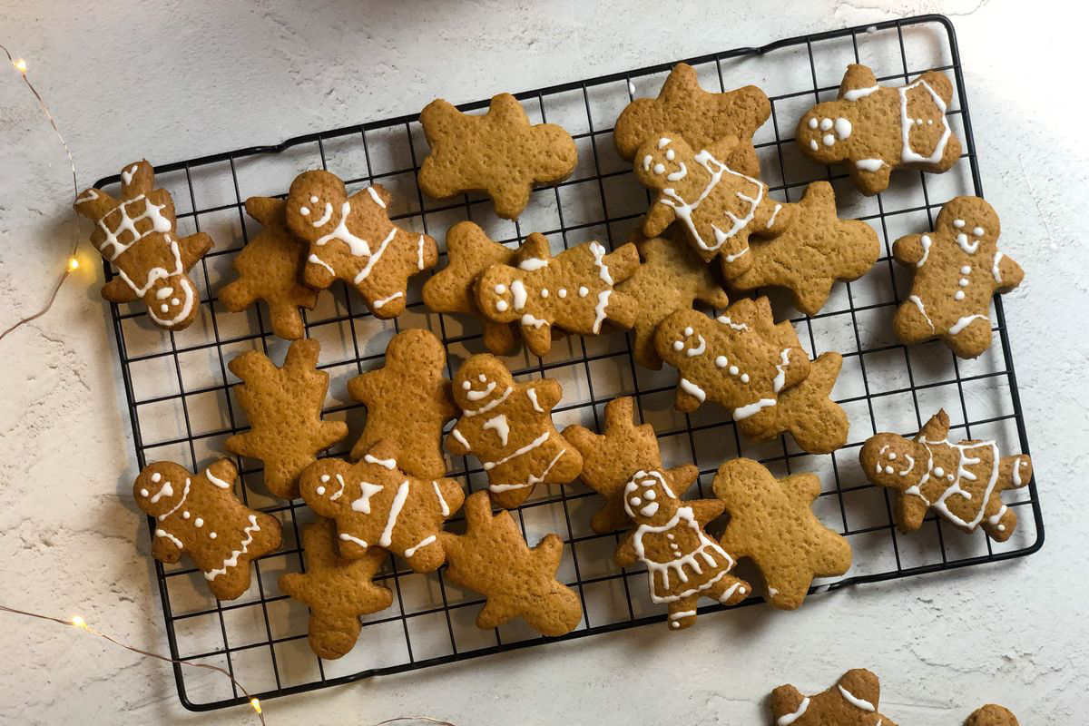 Ricetta Omini di biscotto da decorare con i bambini