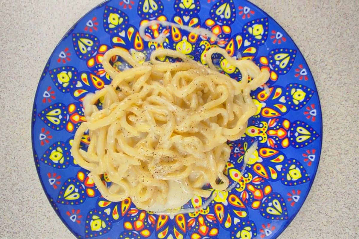 Pici cheese and pepper