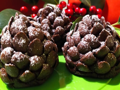 Pigne al cioccolato, un dolce di Natale senza cottura da fare in 10 minuti