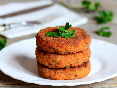 Hamburger di carote vegan: perfetti per gli amanti delle verdure