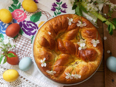 Festeggiamo la Pasqua con un dolce ucraino, la paska