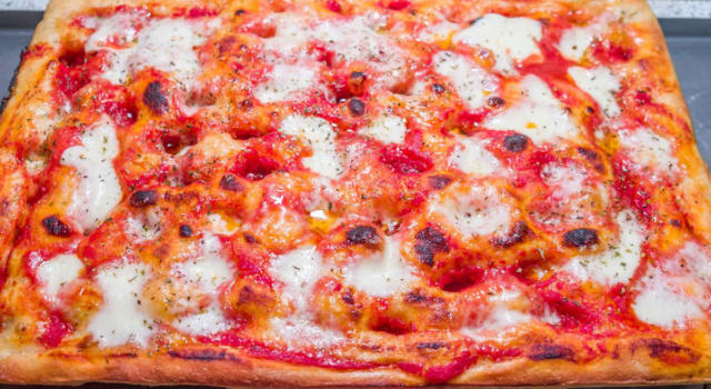 Provate la pizza di Bonci fatta in casa e non l&#8217;abbandonerete più
