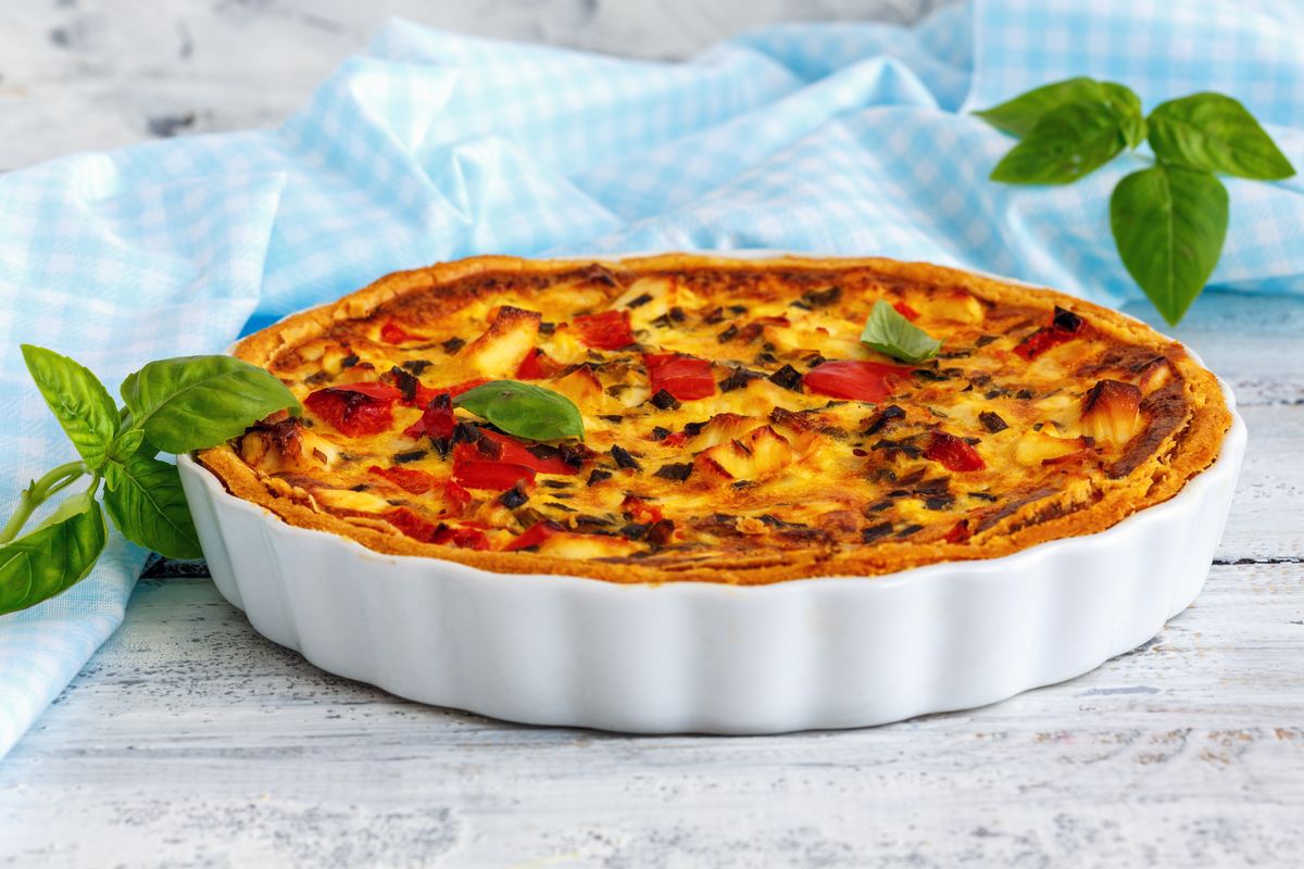 Savory pie with peppers