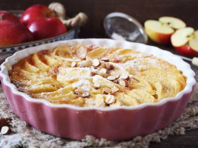 Clafoutis di mele: un dolce perfetto come fine pasto