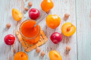 marmellata di prugne gialle