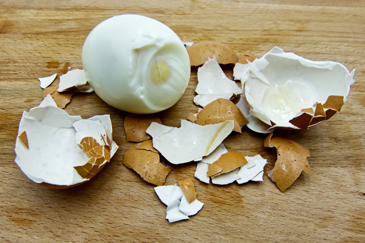 Peel boiled eggs