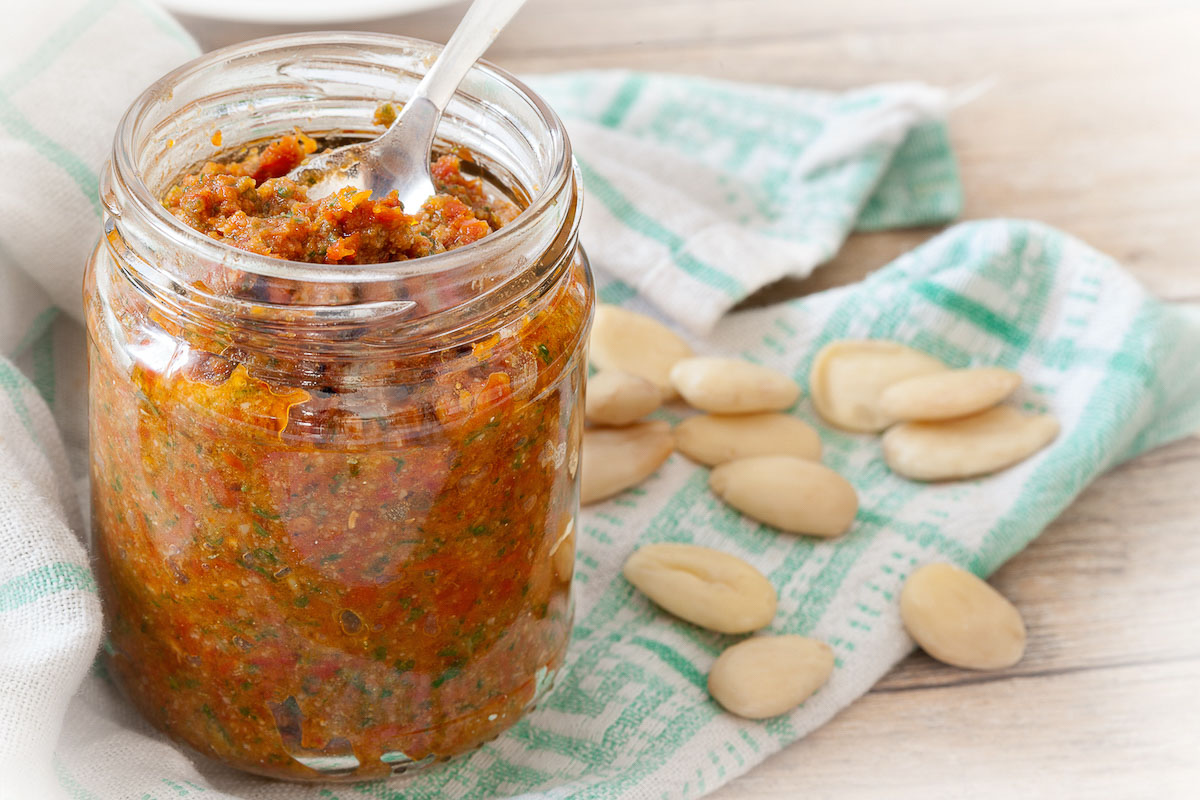 Dried tomato pesto