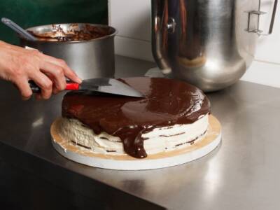 Dolci perfetti grazie alla glassa al cioccolato con il Bimby