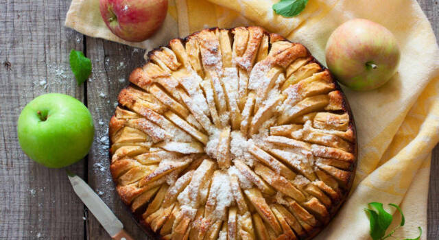 Qual è il segreto della torta di mele della nonna?