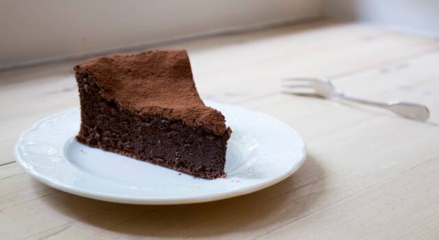 Non è una torta e neanche una mousse: è la ricetta della torta mousse al cioccolato!