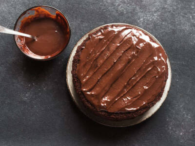 Amanti del cioccolato fatevi avanti: la torta Savoia è il dolce che fa per voi!
