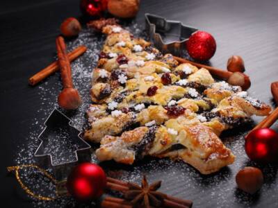 Facile, veloce e delizioso: ecco l’albero di natale dolce di pasta sfoglia