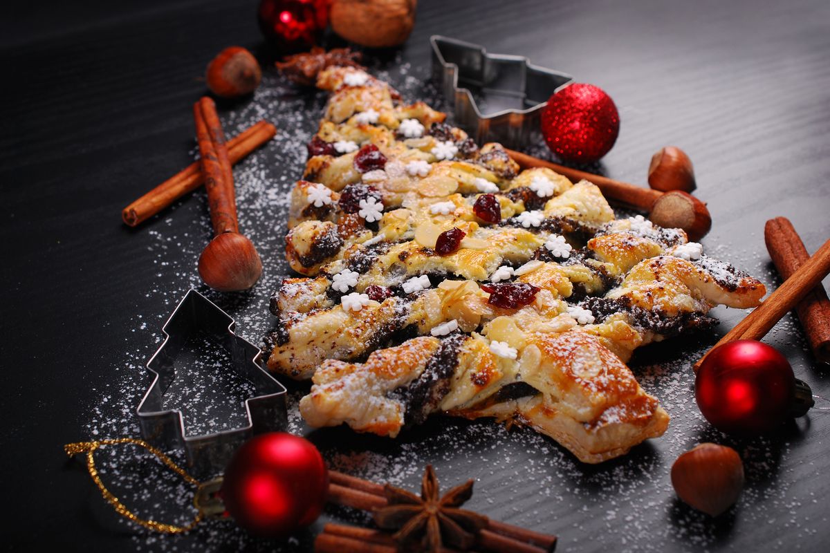Sweet puff pastry Christmas tree