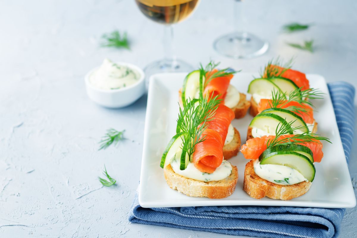 Crostini con salmone