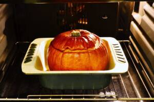 Zucca intera cotta al forno
